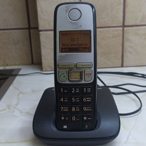 Gigaset A400 cordless phone, black