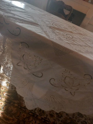 Tablecloth new with cutwork and crochet handmade 185x185