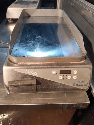 Electrolux Professional Griddle electric used