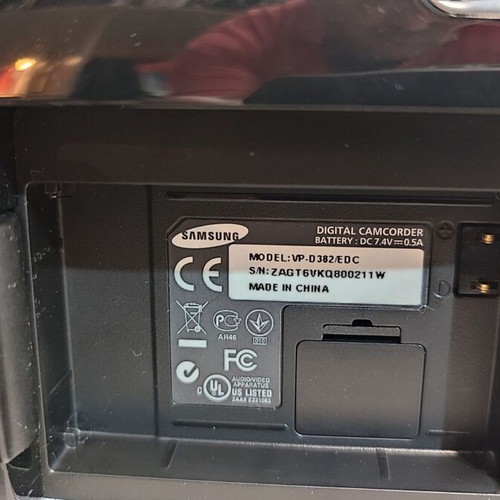 Samsung mini Dv κάμερα μεταχειρισμένη, μοντέλο VP-D382/EDC