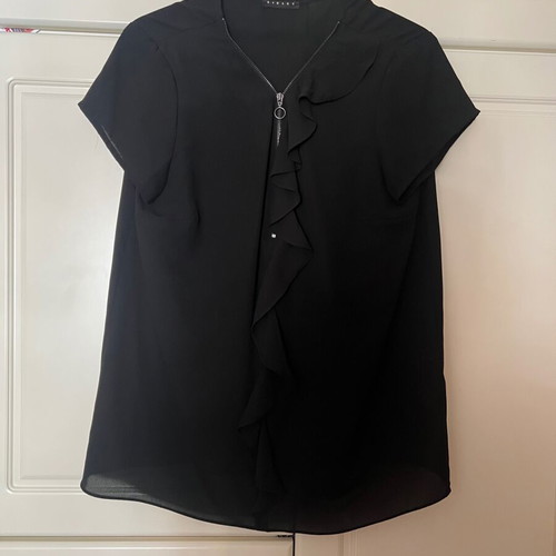 Sisley women's blouse with zipper like new, black, size M
