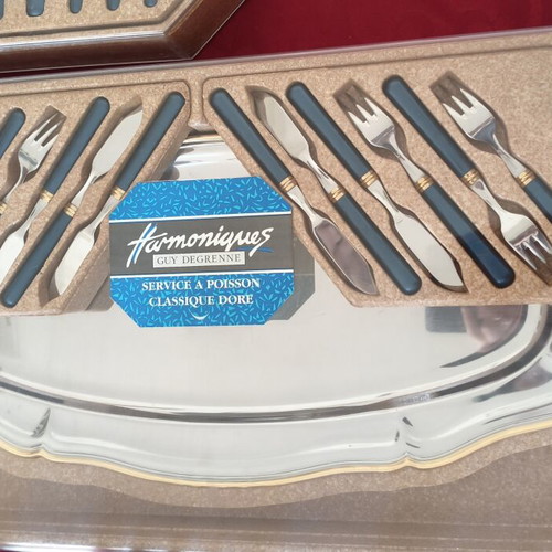 Harmoniques Guy Degrenne Fish Serving Set new, metal platter and cutlery