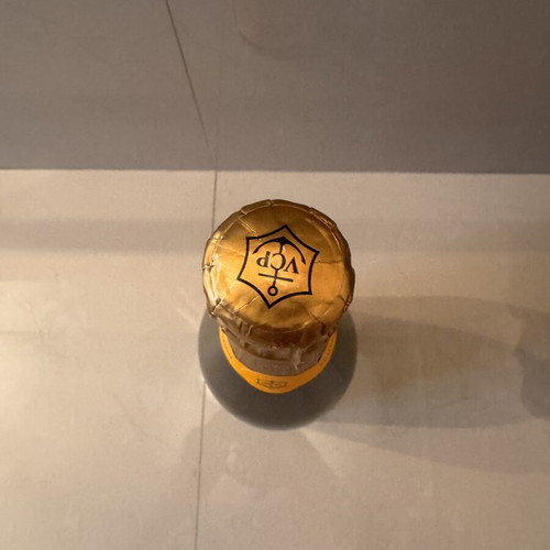 Veuve Clicquot Brut Champagne new