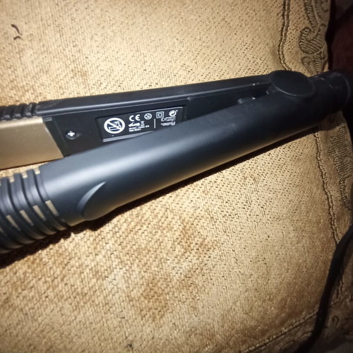 Black Italian hair straightener