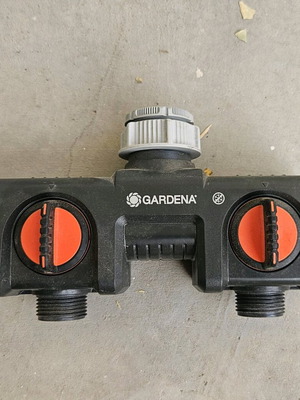 Gardena splitter like new
