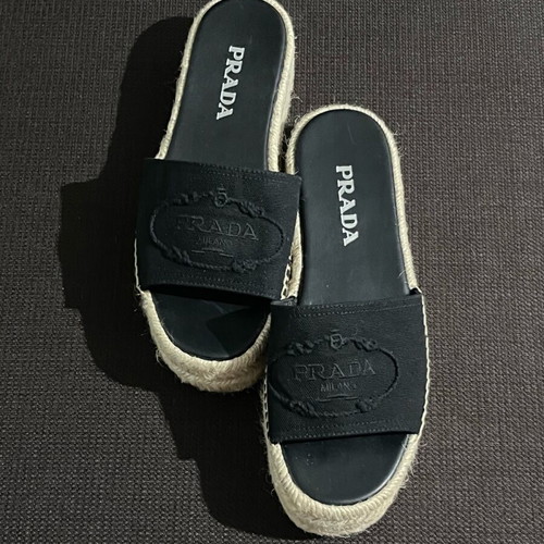 Prada Sandals Women’s Size 39 New Black Canvas Espadrille Platforms