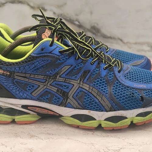 Asics Gel Nimbus 16 athletic shoe used, size 46.5, blue