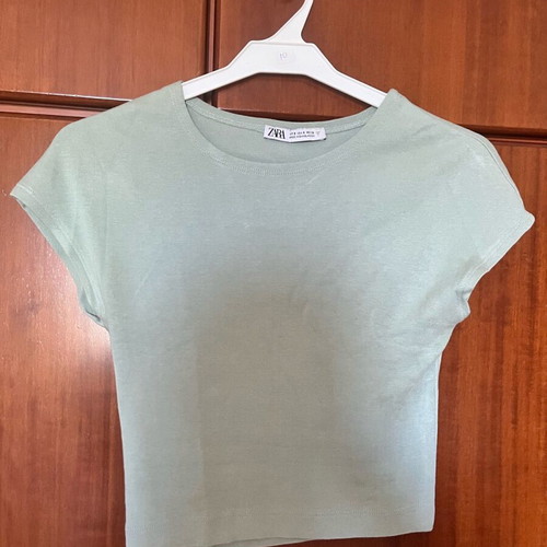 T-shirts like new, pack of 7, multicolor, size S