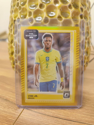 Panini 2025-26 Donruss Road to FIFA World Cup Vini Jr #179 Brazil 02/10 Gold Optic καινούργιο