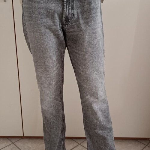 Zara high-waisted straight-leg jeans, gray, size M