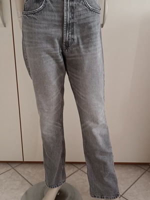 Zara high-waisted straight-leg jeans, gray, size M