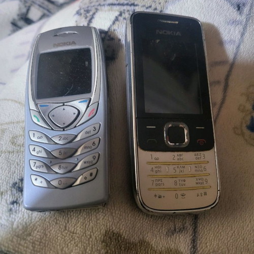 Nokia cell phones used, need new batteries, without charger