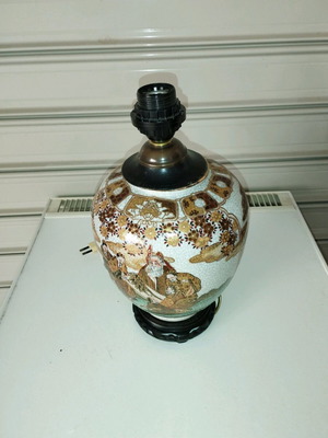 Chinese lamp like new