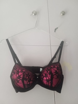 Push up bra καινούργιο με δαντέλα και μπανέλα, νούμερο 75Β, μαύρο και ροζ