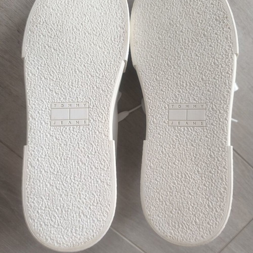 Tommy Hilfiger White Leather Unisex Flatform Sneakers New