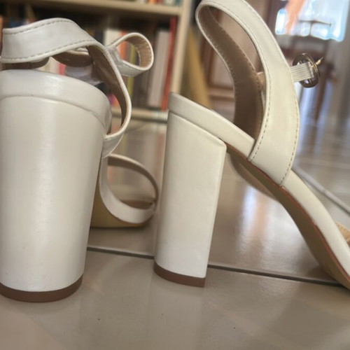 Sedici white sandal new, 8 cm heel, size 37