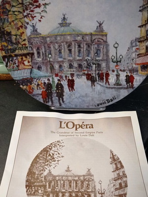 Limoges decorative plate new L Opera Louis Dali 21.6 cm