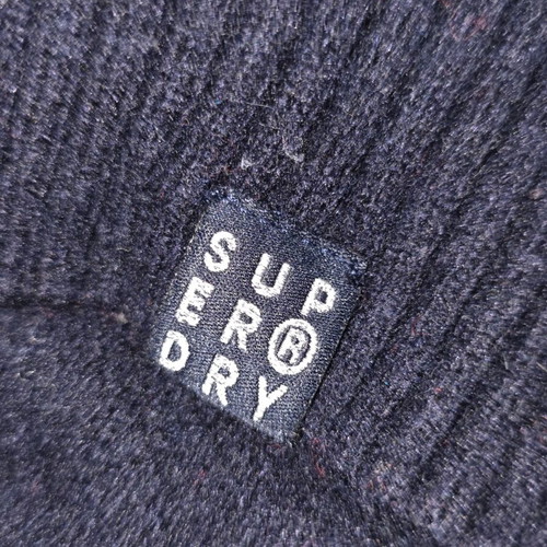 Superdry knit sweater S used with bold red heart logo