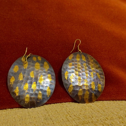 Vintage handmade earrings like new, brown and golden