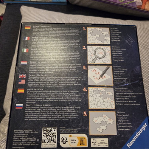 Escape Puzzle Ravensburger 759 pieces used