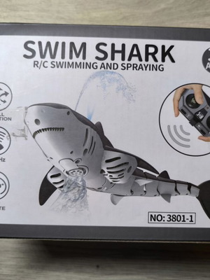 RC Shark Robot like new