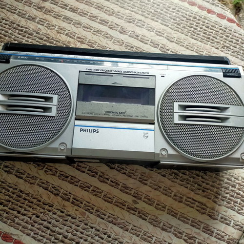 Philips portable radio cassette player