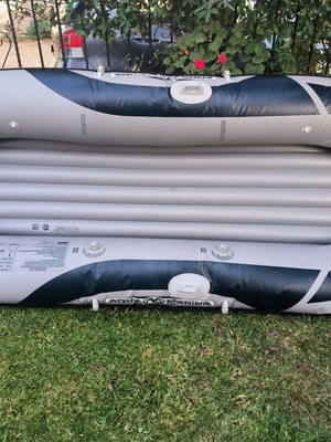 Inflatable boat Aqua Marina used, 3 m length with pump and oars