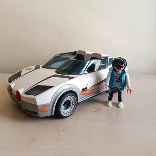 Playmobil vehicle used, ideal for water play