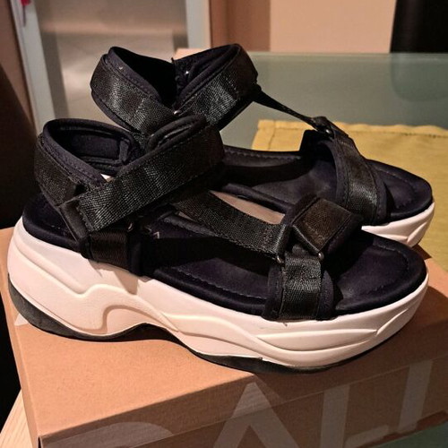 Platform sandals black, like new, size 37