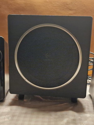 Ηχεία Logitech Z523 2.1 σαν καινούργιο, subwoofer και δορυφόροι