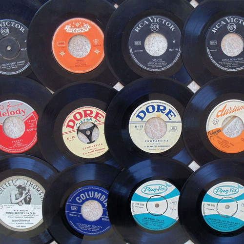 Vinyl 45 RPM record collection used, 19 pop/rock vintage hits