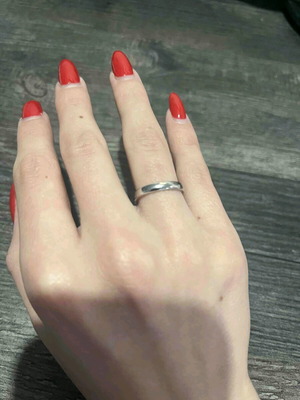 Silver ring brand new in excellent condition