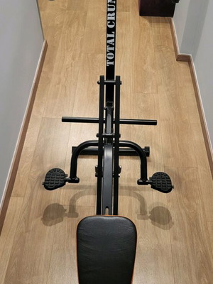Total Crunch fitness machine like new