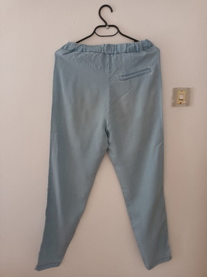 Lightweight pants slightly used
