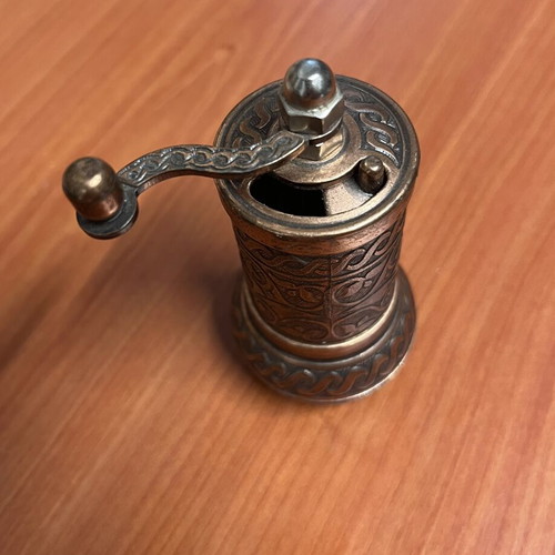 Bronze decorative mill used