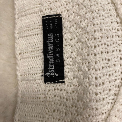 Stradivarius white knitted sweater size S used