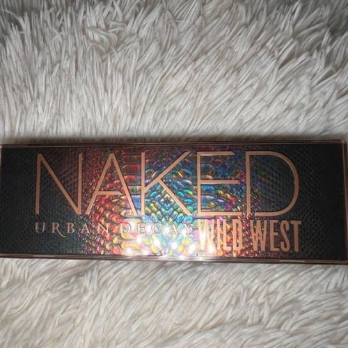 Naked palette like new with 12 shades and brush