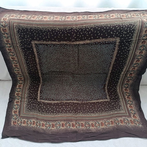 Headscarf like new, brown, size 75/75 cm