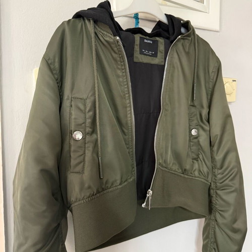 Bomber jacket khaki oil like new with detachable hood size Large