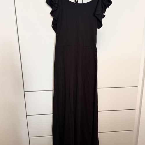 Maxi dress BSB like new, size M, black