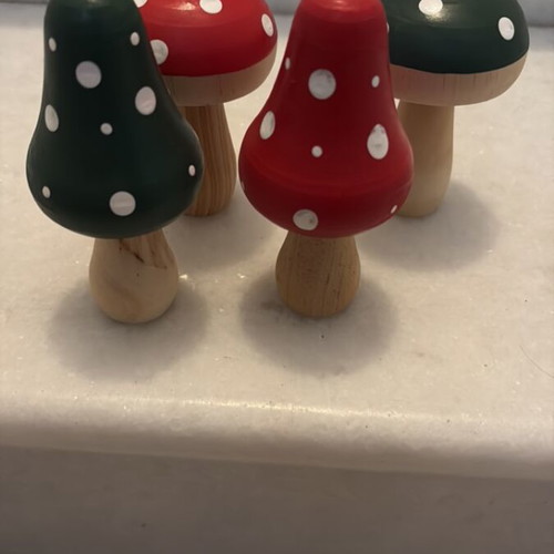 Wooden mushrooms, 10cm and 12cm