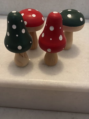 Wooden mushrooms, 10cm and 12cm