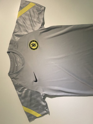 Chelsea FC Football Shirt size S like new, grey