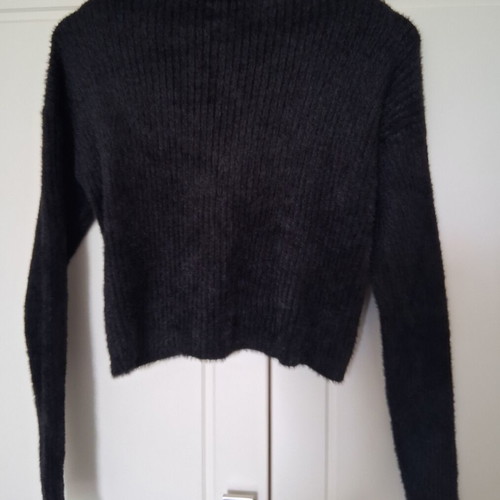 Viscose cardigan like new, black, rib knit, soft and warm