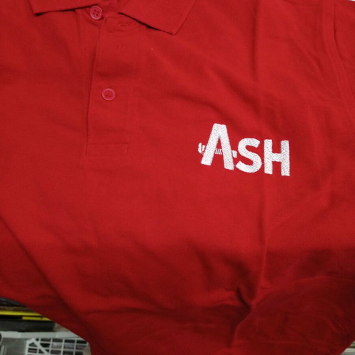 Polo shirts medium 4 pieces, 3 red and 1 gray