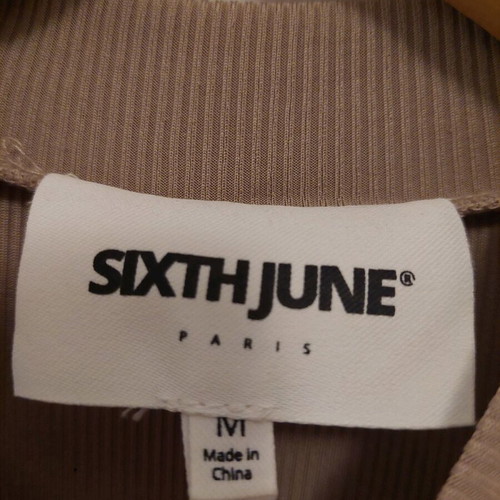 Sixth June beige unitard rib shorts, size Medium, like new