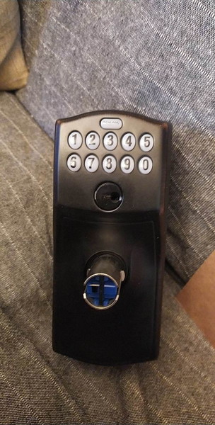 Κλειδαριά ασφαλείας μάρκας Schlage  , μοντέλο FE595 , σε μαύρο χρώμα