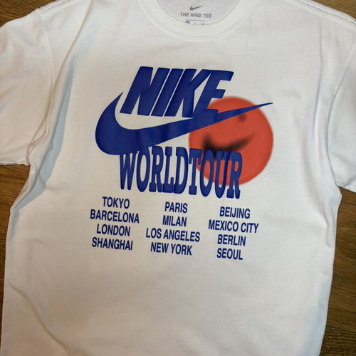 Nike Sportswear World Tour T-Shirt Size S new, white cotton