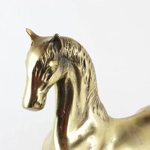 Decorative horse made of solid brass like new