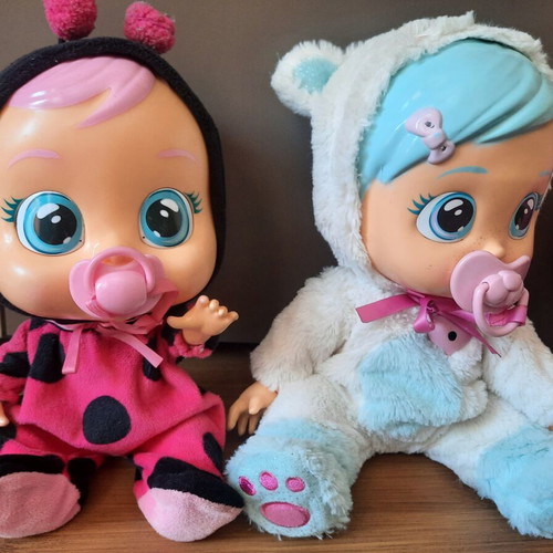 Cry Babies interactive dolls lot of 3 used by IMC Toys
